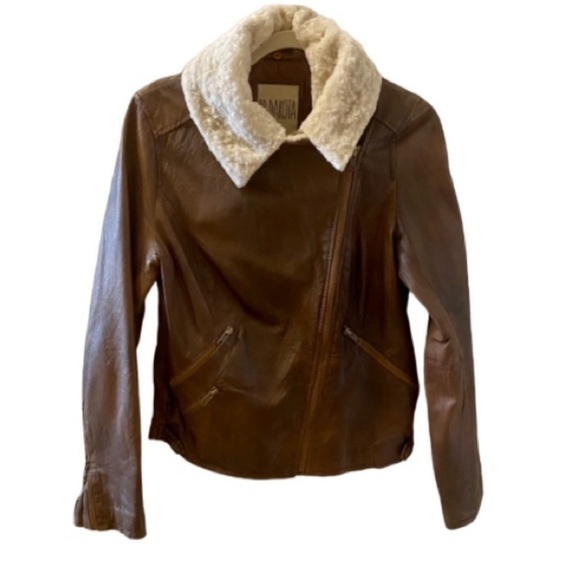 BB Dakota Leather Shearling Jacket with removable Shearling Collar. - Picture 15 of 16